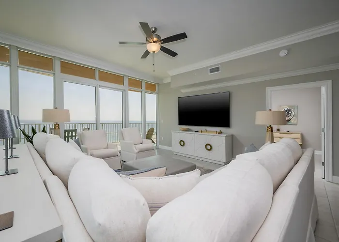 Phoenix Gulf Towers 808 Apartment *