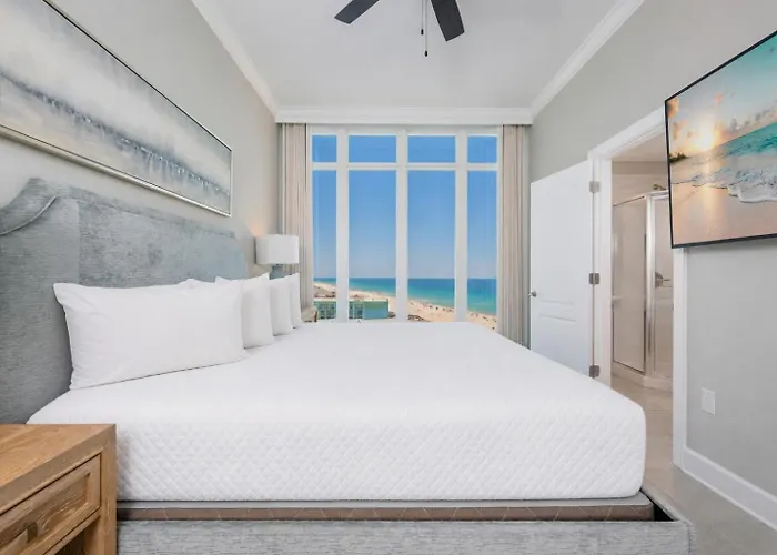 Phoenix Gulf Towers 808 Apartment *